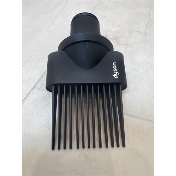 EUC Dyson Attachment Wide Tooth Comb Black Supersonic Dryer - Picture 1 of 4